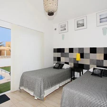 Anna Villa Corralejo